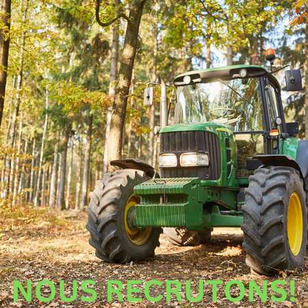 Photo de l'actualit� 0093 Tractoriste H/F en nuciculture et travaux forestiers